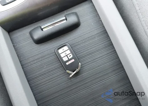 2020 Honda Pilot Awd Ex from USA, damaged, VIN 5FNYF6H33LB038881